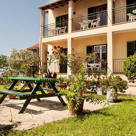 Maria's Aparthotel Kávos